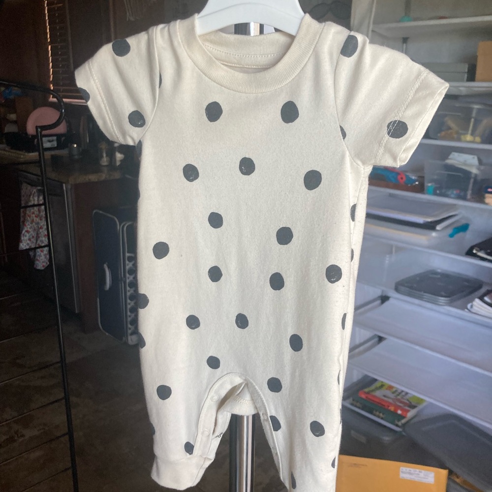 New Born Polka dot onsie